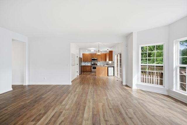 1009 Heathfield Cir, Brentwood, TN 37027