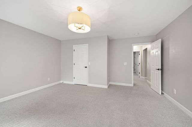 1009 Heathfield Cir, Brentwood, TN 37027