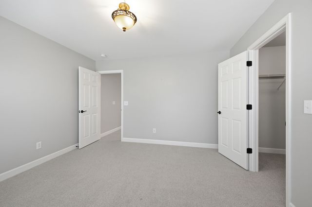 1009 Heathfield Cir, Brentwood, TN 37027