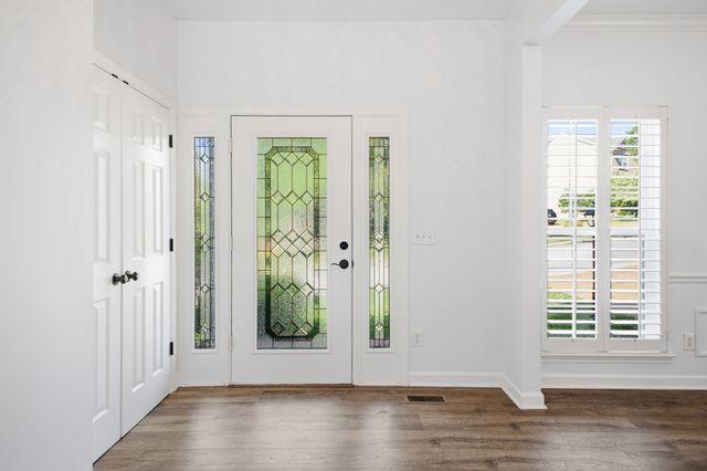1009 Heathfield Cir, Brentwood, TN 37027