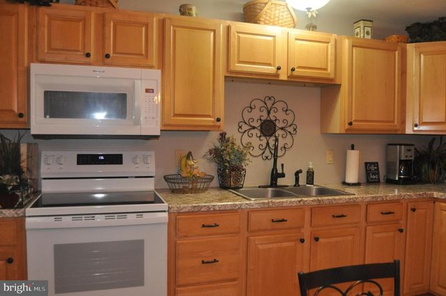 755 CHURCH ST, Millersburg, PA 17061