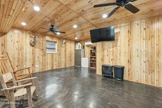 746 Sidney Drive, Breaux Bridge, LA 70517