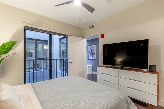 121 Portland St. 803, Boston, MA 02114