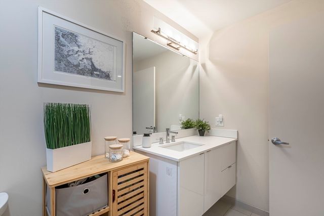 121 Portland St. 803, Boston, MA 02114