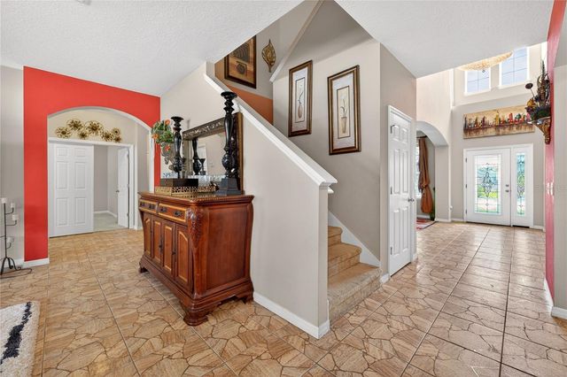 882 COUNTS CREST CIR, Apopka, FL 32712