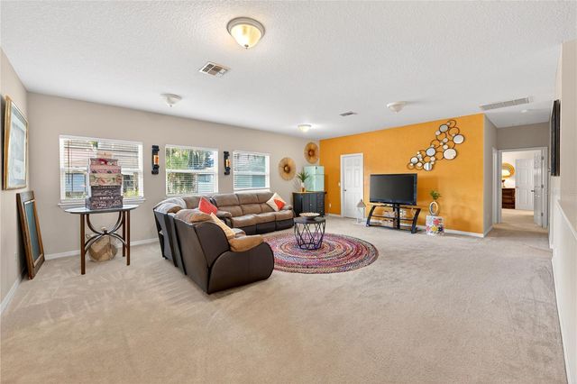 882 COUNTS CREST CIR, Apopka, FL 32712