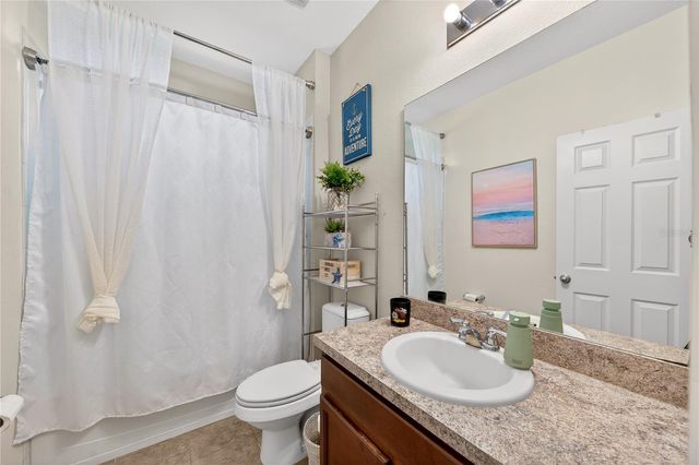 882 COUNTS CREST CIR, Apopka, FL 32712