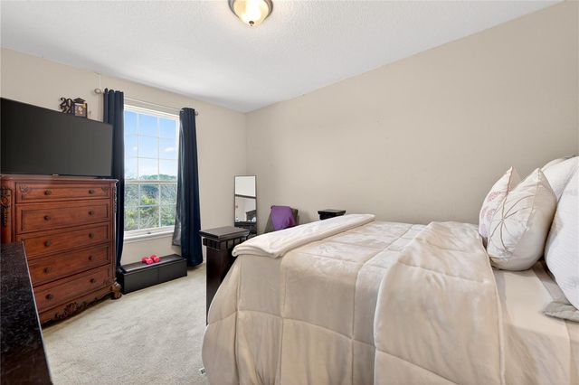 882 COUNTS CREST CIR, Apopka, FL 32712