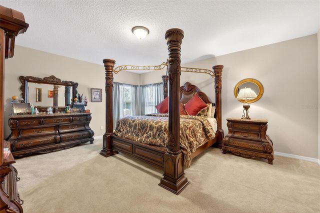 882 COUNTS CREST CIR, Apopka, FL 32712