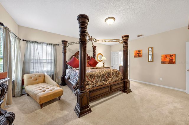 882 COUNTS CREST CIR, Apopka, FL 32712