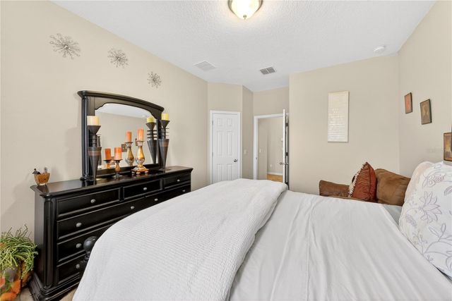 882 COUNTS CREST CIR, Apopka, FL 32712