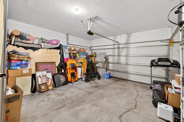 882 COUNTS CREST CIR, Apopka, FL 32712