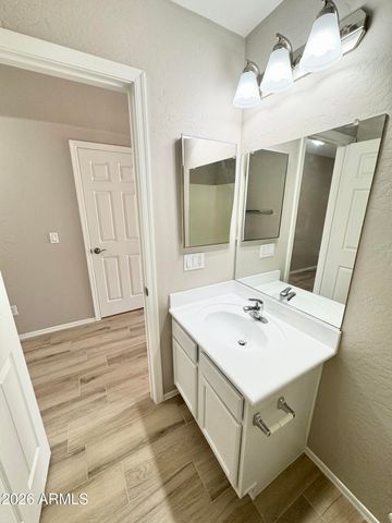 8531 W KINGMAN Street, Tolleson, AZ 85353