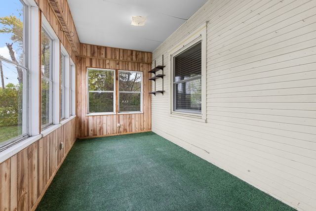 306 W Chicago Avenue, Davis Junction, IL 61020