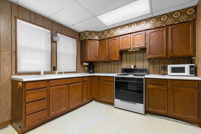 306 W Chicago Avenue, Davis Junction, IL 61020