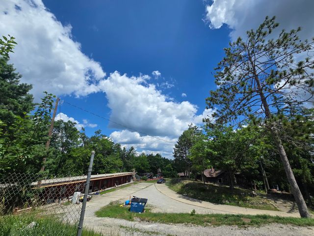 1330 S MT TOM Road, Mio, MI 48647