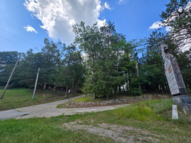 1330 S MT TOM Road, Mio, MI 48647