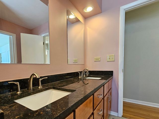 9924 Crawford Avenue, Skokie, IL 60076