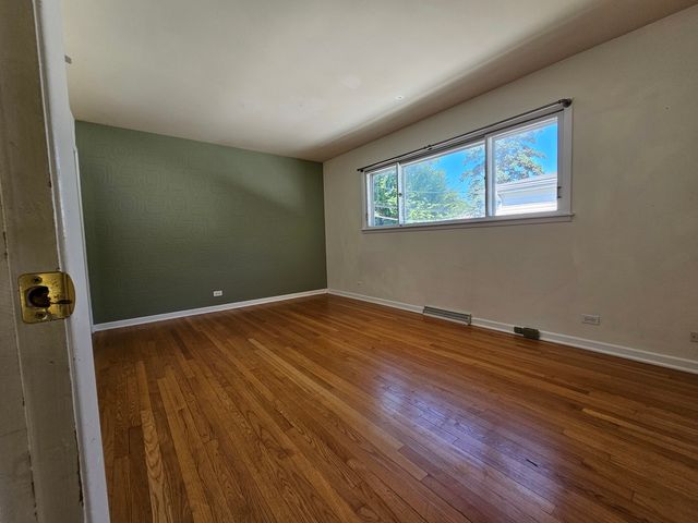 9924 Crawford Avenue, Skokie, IL 60076