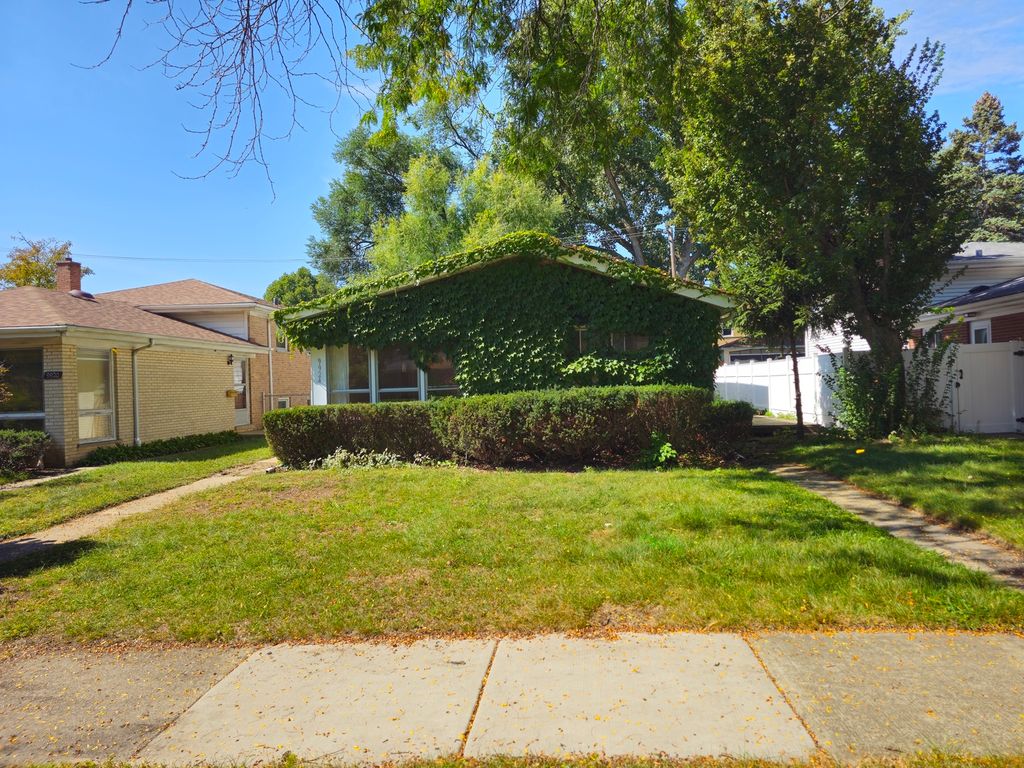 9924 Crawford Avenue, Skokie, IL 60076