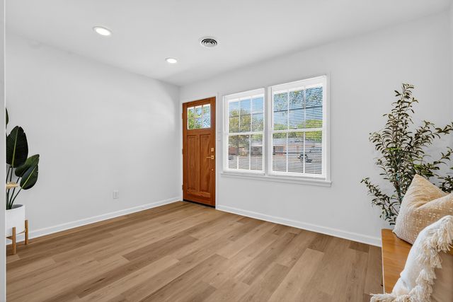 6019 Norfolk Avenue, Lubbock, TX 79413