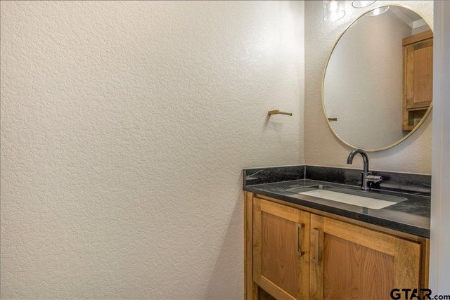 136 Heritage Way, Bullard, TX 75757