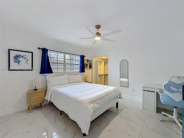 2216 NE 18th Ave, Wilton Manors, FL 33305