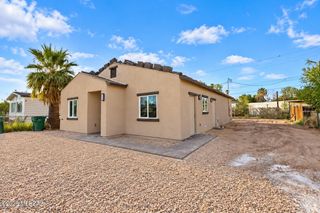 2932 W Sahara Street, Tucson, AZ 85705