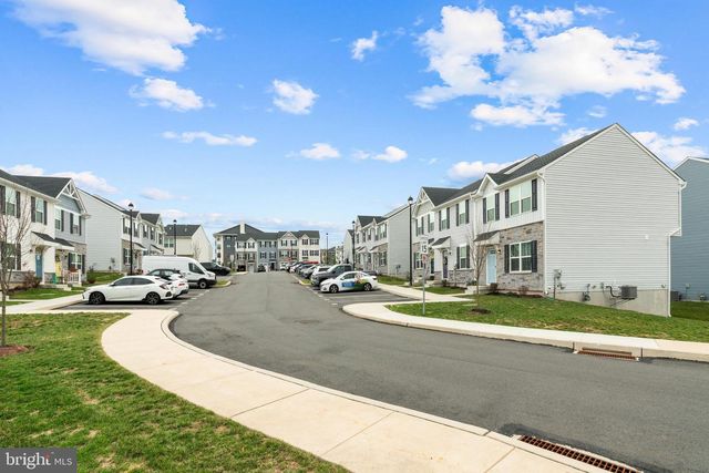 111 DRAWBRIDGE AVE, Pottstown, PA 19464