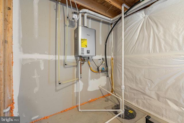 111 DRAWBRIDGE AVE, Pottstown, PA 19464