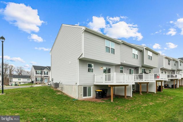 111 DRAWBRIDGE AVE, Pottstown, PA 19464