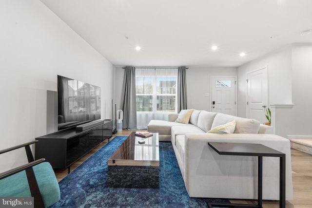 111 DRAWBRIDGE AVE, Pottstown, PA 19464