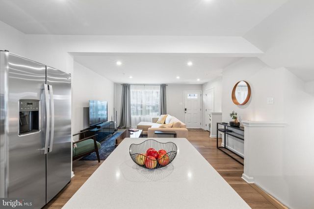 111 DRAWBRIDGE AVE, Pottstown, PA 19464