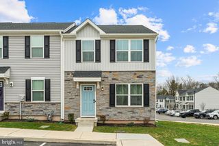 111 DRAWBRIDGE AVE, Pottstown, PA 19464