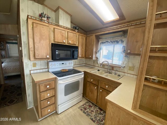 2395 W Erie Avenue 395, Apache Junction, AZ 85119
