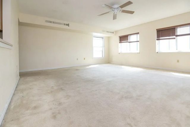 50 S Common 403, Lynn, MA 01902