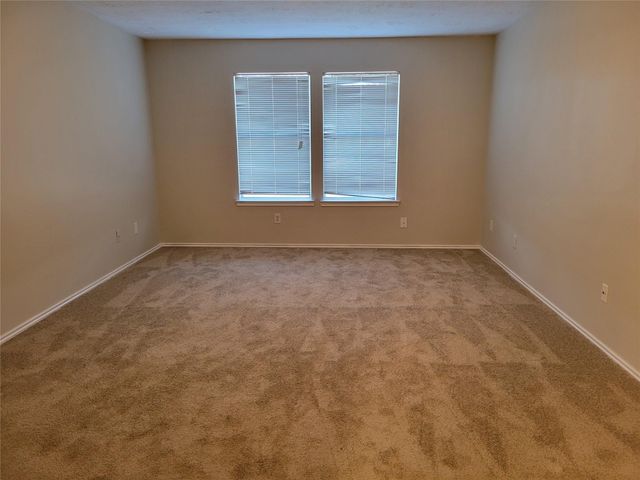 19426 Old Barngate Lane, Houston, TX 77073