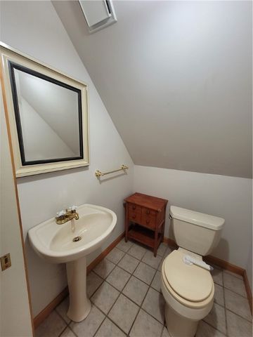 983 Cleland Mill Rd, North Beaver Twp, PA 16102