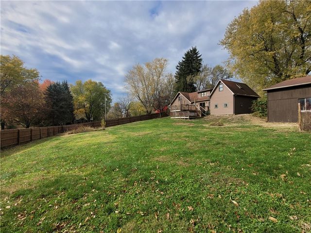 983 Cleland Mill Rd, North Beaver Twp, PA 16102
