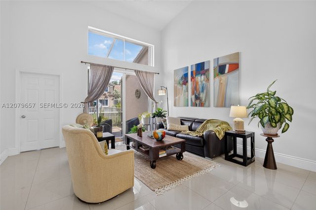 15891 SW 12th St, Pembroke Pines, FL 33027