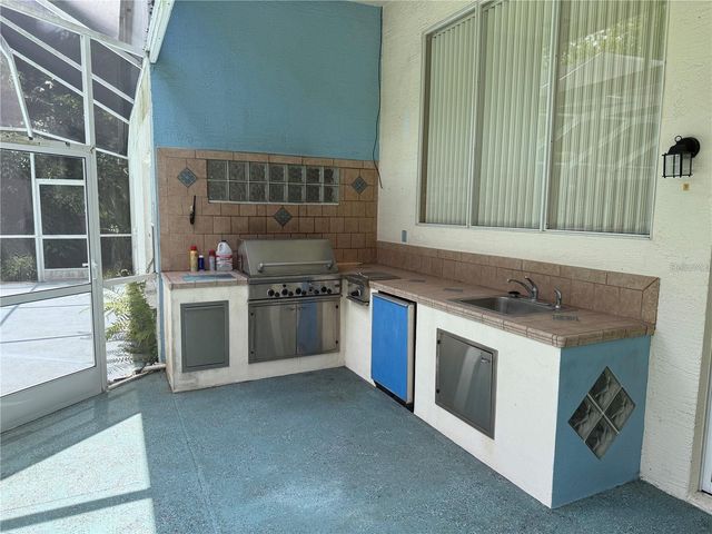 10609 CHAMBERS DRIVE, Tampa, FL 33626