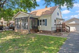 425 Andalusia Avenue, Clarksville, IN 47129