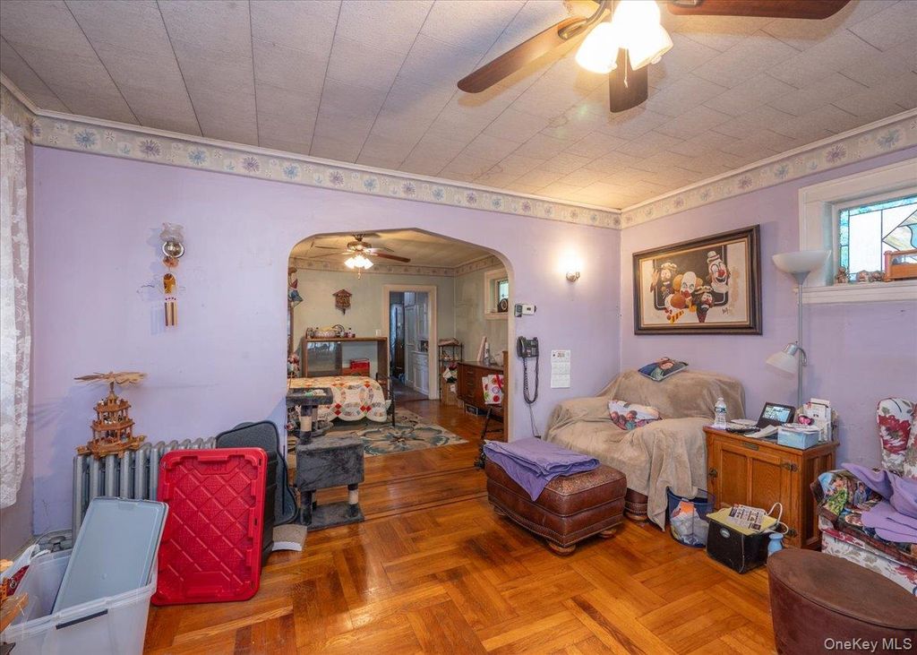 9021 81st Road, Glendale, NY 11385 — photo 5