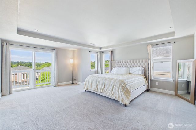 19608 82nd Pl NE, Kenmore, WA 98028