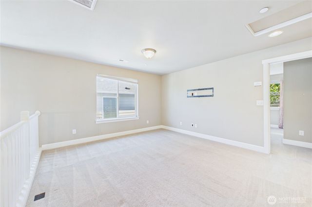 19608 82nd Pl NE, Kenmore, WA 98028