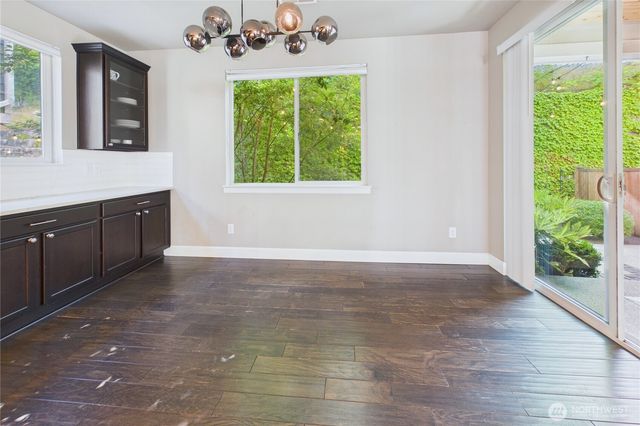 19608 82nd Pl NE, Kenmore, WA 98028