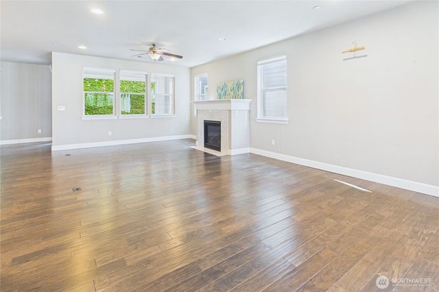 19608 82nd Pl NE, Kenmore, WA 98028