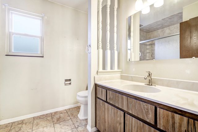 780 Stallion Road SE, Rio Rancho, NM 87124