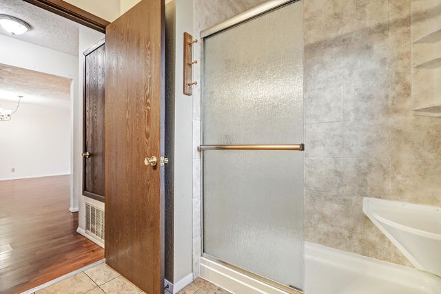 780 Stallion Road SE, Rio Rancho, NM 87124