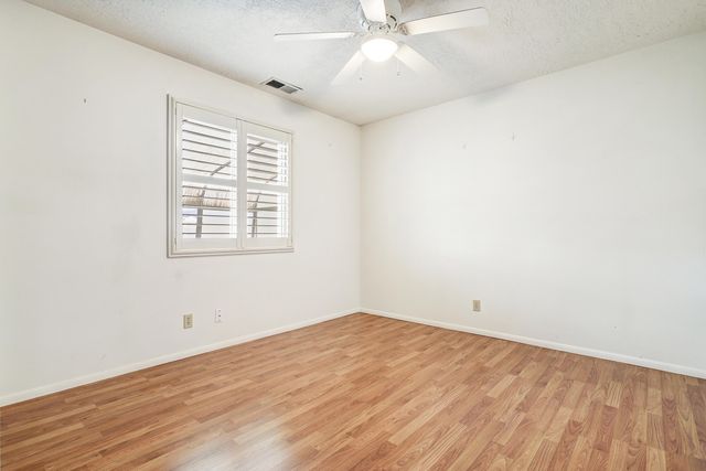 780 Stallion Road SE, Rio Rancho, NM 87124